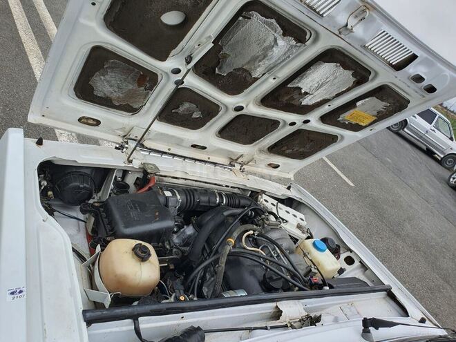 LADA (VAZ) 2107 2009, 53,000 km - 1.6 l - Qax