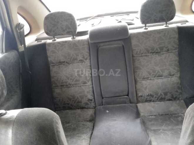 Opel Vectra 1995, 250,000 km - 1.6 л - Gəncə