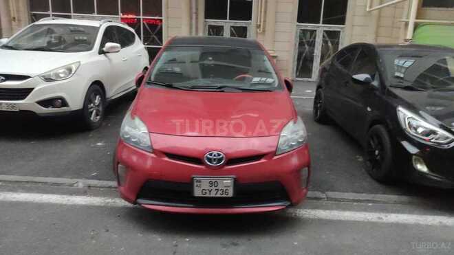 Toyota Prius 2013, 300,000 km - 1.8 л - Bakı