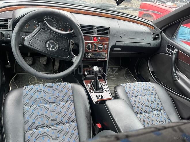 Mercedes C 180 1997, 314,000 km - 1.8 l - Zaqatala