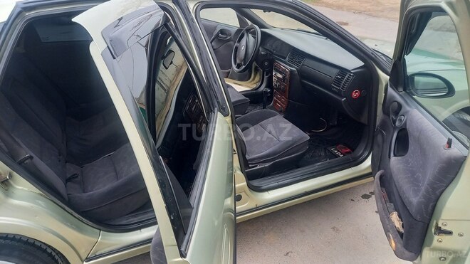Opel Vectra 1996, 194,000 km - 1.8 l - Bakı