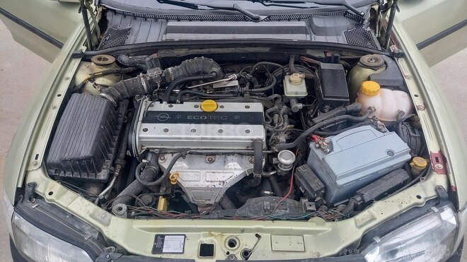 Opel Vectra 1996, 194,000 km - 1.8 l - Bakı