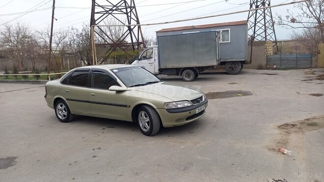 Opel Vectra 1996, 194,000 km - 1.8 l - Bakı