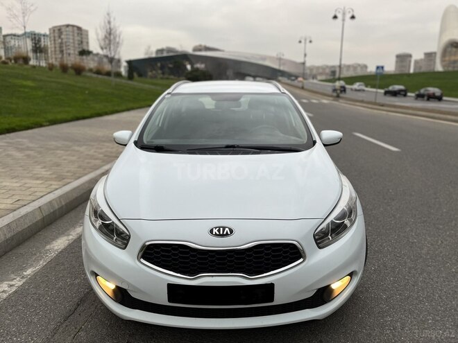 Kia Ceed 2014, 193,000 km - 1.4 l - Bakı