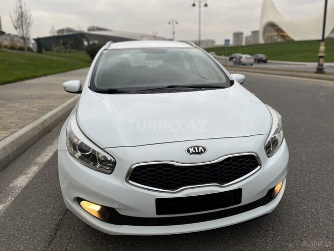 Kia Ceed 2014, 193,000 km - 1.4 l - Bakı
