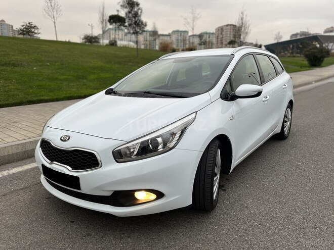 Kia Ceed 2014, 193,000 km - 1.4 l - Bakı