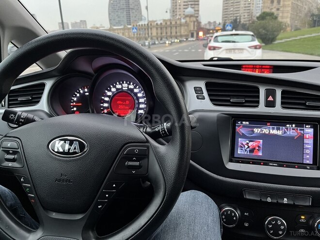 Kia Ceed 2014, 193,000 km - 1.4 l - Bakı