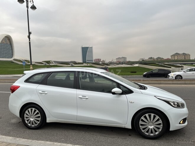 Kia Ceed 2014, 193,000 km - 1.4 l - Bakı