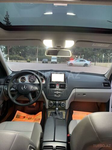 Mercedes C 220 2007, 303,000 km - 2.2 l - Bakı