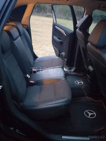 Mercedes B 180 2009, 162,000 km - 1.7 l - Qax