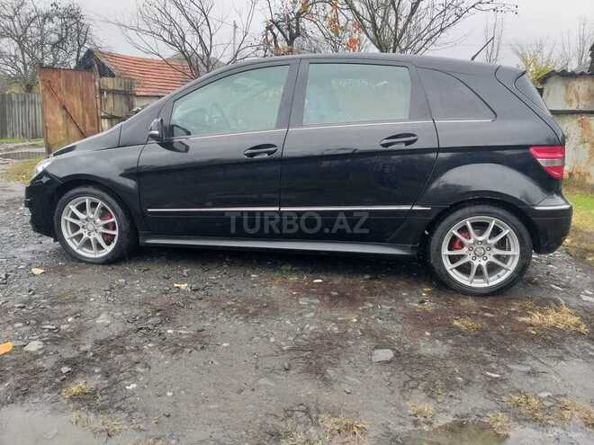 Mercedes B 180 2009, 162,000 km - 1.7 l - Qax