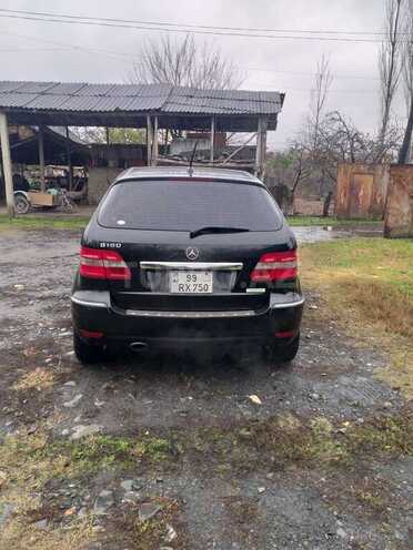 Mercedes B 180 2009, 162,000 km - 1.7 l - Qax
