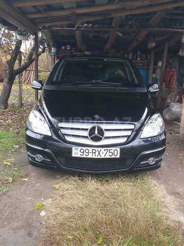 Mercedes B 180 2009, 162,000 km - 1.7 l - Qax