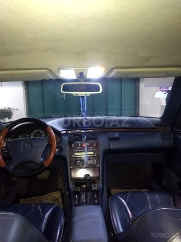 Mercedes C 320 1995, 296,000 km - 3.2 л - Bakı