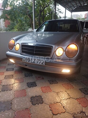 Mercedes C 320 1995, 296,000 km - 3.2 л - Bakı