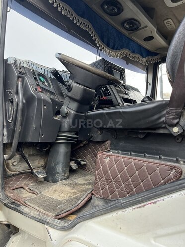 Shacman F2000 2011, 600,000 km - 9.7 l - İmişli