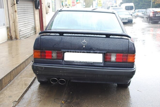 Mercedes 190 1991, 298,000 km - 2.0 л - Bakı