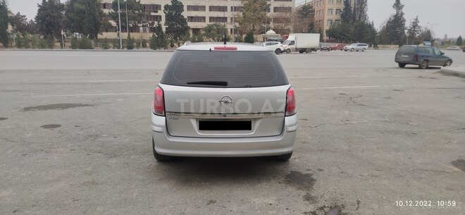 Opel Astra 2005, 258,000 km - 1.4 л - Gəncə