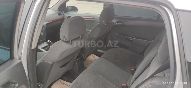Opel Astra 2005, 258,000 km - 1.4 л - Gəncə
