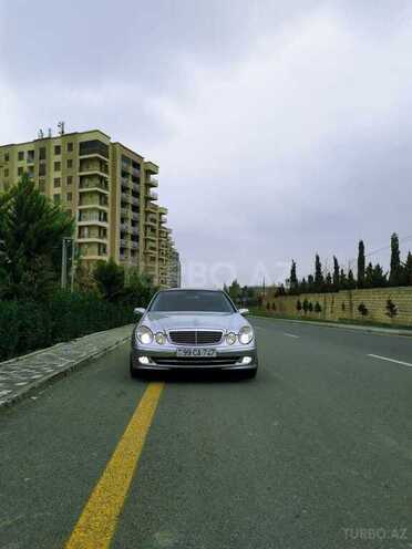 Mercedes E 320 2003, 441,000 km - 3.2 л - Bakı
