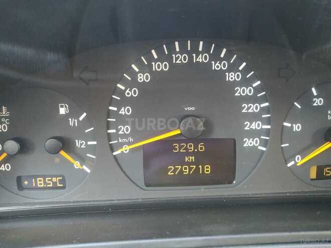 Mercedes E 300 1999, 385,000 km - 3.0 л - Bakı