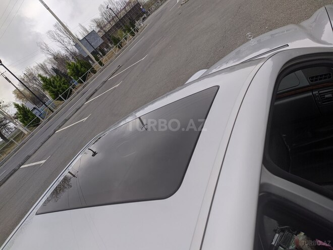 Mercedes E 240 1999, 373,000 km - 2.4 l - Şəki