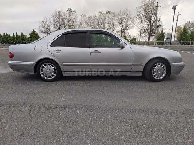 Mercedes E 240 1999, 373,000 km - 2.4 l - Şəki