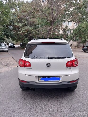 Volkswagen Tiguan 2010, 175,000 km - 2.0 л - Bakı