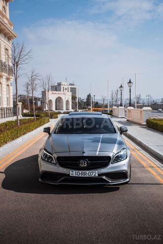 Mercedes CLS 63 AMG 2012, 125,000 km - 5.5 l - Bakı