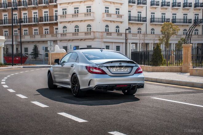 Mercedes CLS 63 AMG 2012, 125,000 km - 5.5 l - Bakı