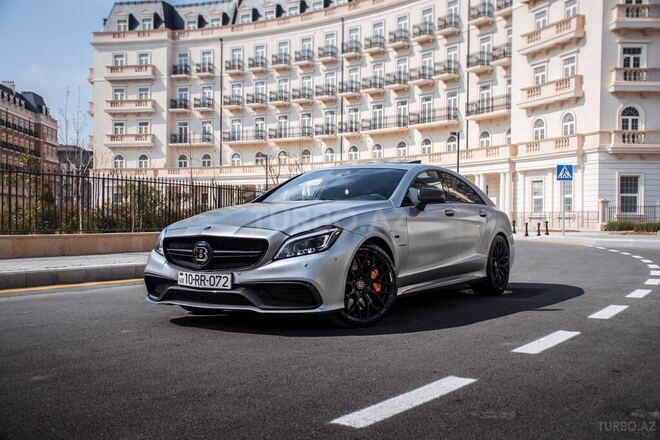 Mercedes CLS 63 AMG 2012, 125,000 km - 5.5 l - Bakı