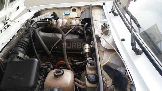 LADA (VAZ) 2107 2006, 21,000 km - 1.6 л - Yevlax