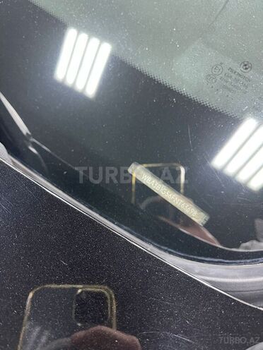 BMW 320 2015, 180,000 km - 2.0 l - Bakı