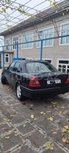Mercedes C 180 1995, 405,000 km - 1.8 l - Masallı