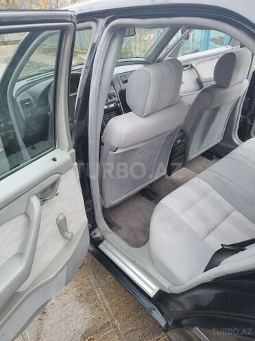 Mercedes C 180 1995, 405,000 km - 1.8 l - Masallı