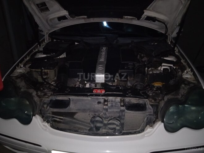 Mercedes C 240 2001, 359,049 km - 2.4 л - Xaçmaz