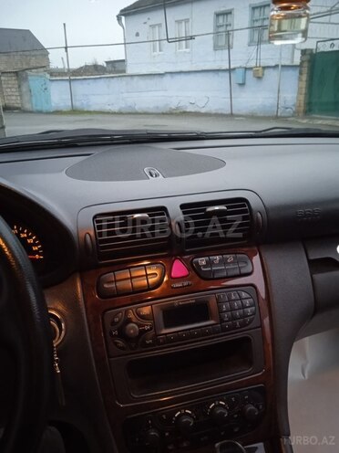 Mercedes C 240 2001, 359,049 km - 2.4 л - Xaçmaz
