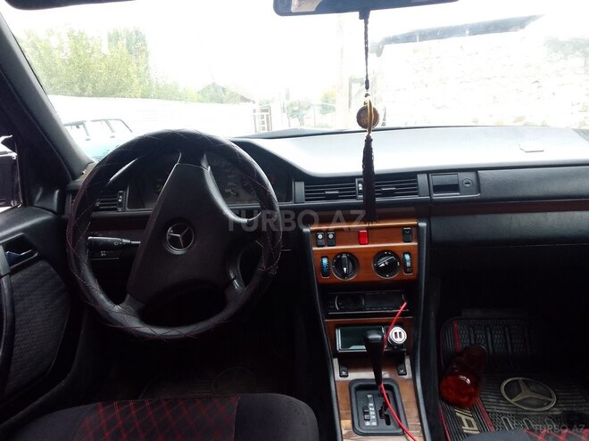 Mercedes E 230 1991, 380,000 km - 2.3 l - Ağdaş