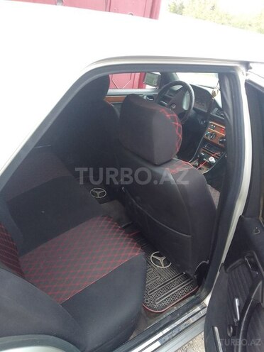 Mercedes E 230 1991, 380,000 km - 2.3 l - Ağdaş
