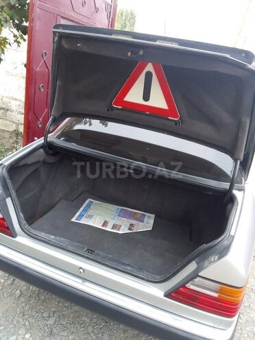 Mercedes E 230 1991, 380,000 km - 2.3 l - Ağdaş