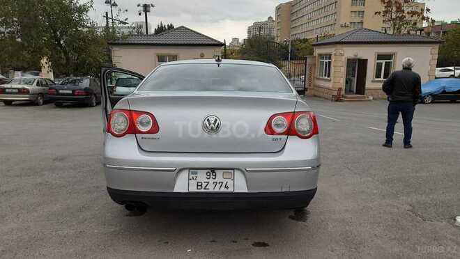 Volkswagen Passat 2005, 257,000 km - 2.0 l - Bakı
