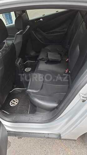 Volkswagen Passat 2005, 257,000 km - 2.0 l - Bakı