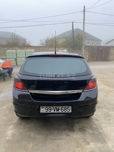 Opel Astra 2006, 300,000 km - 1.7 l - Bakı