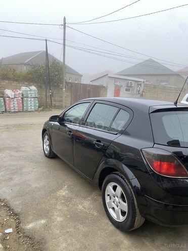 Opel Astra 2006, 300,000 km - 1.7 l - Bakı