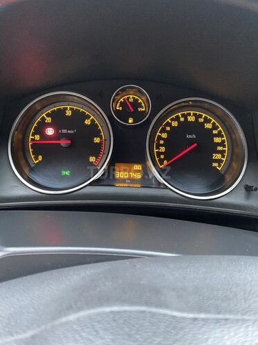 Opel Astra 2006, 300,000 km - 1.7 l - Bakı