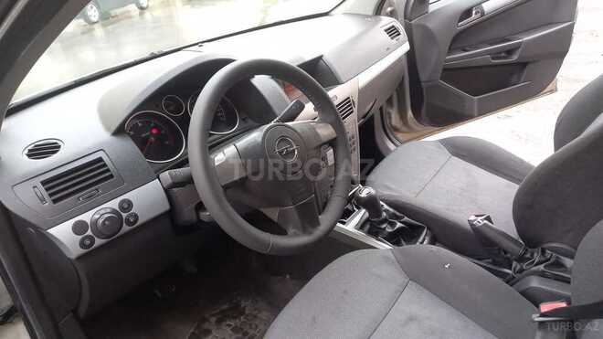 Opel Astra 2006, 269,000 km - 1.3 l - Bakı