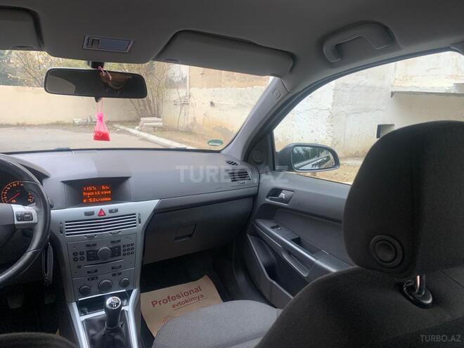 Opel Astra 2009, 192,000 km - 1.4 l - Bakı