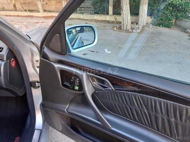 Mercedes E 320 2000, 324,000 km - 3.2 л - Bakı