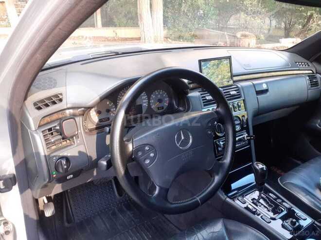 Mercedes E 320 2000, 324,000 km - 3.2 л - Bakı