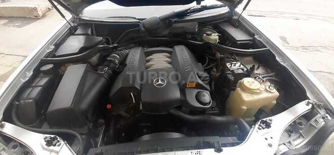 Mercedes E 240 1999, 267,000 km - 2.4 l - Bakı